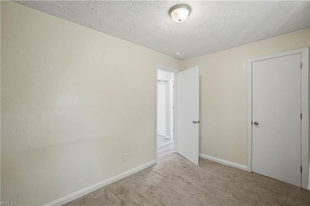 103 Woodhaven RD, Newport News, VA 23608