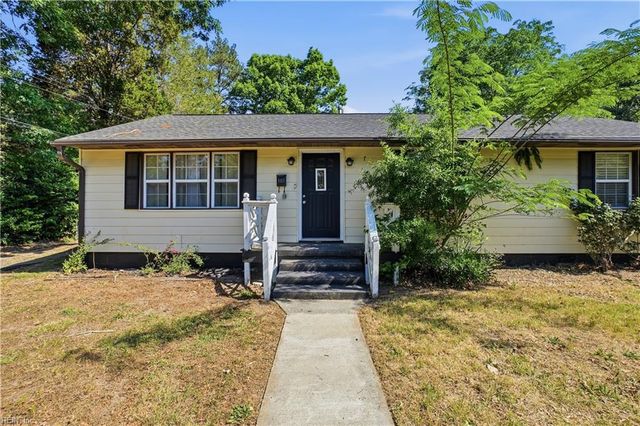 103 Woodhaven RD, Newport News, VA 23608