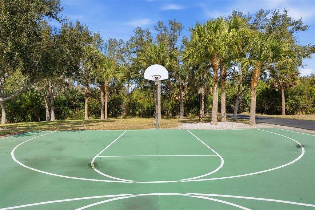 Image 48 of property listing at 4126 91ST AVENUE E, Parrish, FL 34219