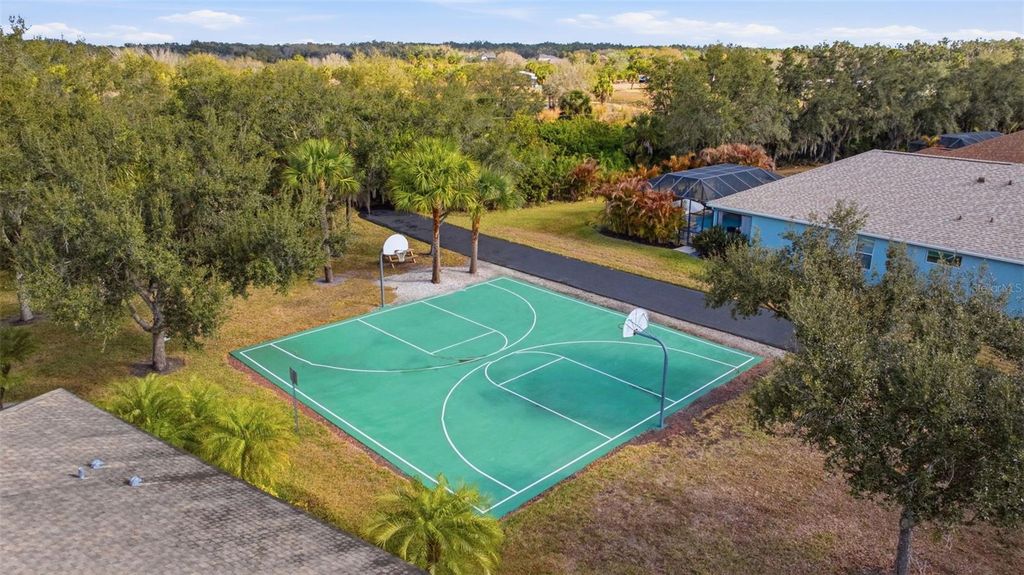 Image 54 of property listing at 4126 91ST AVENUE E, Parrish, FL 34219