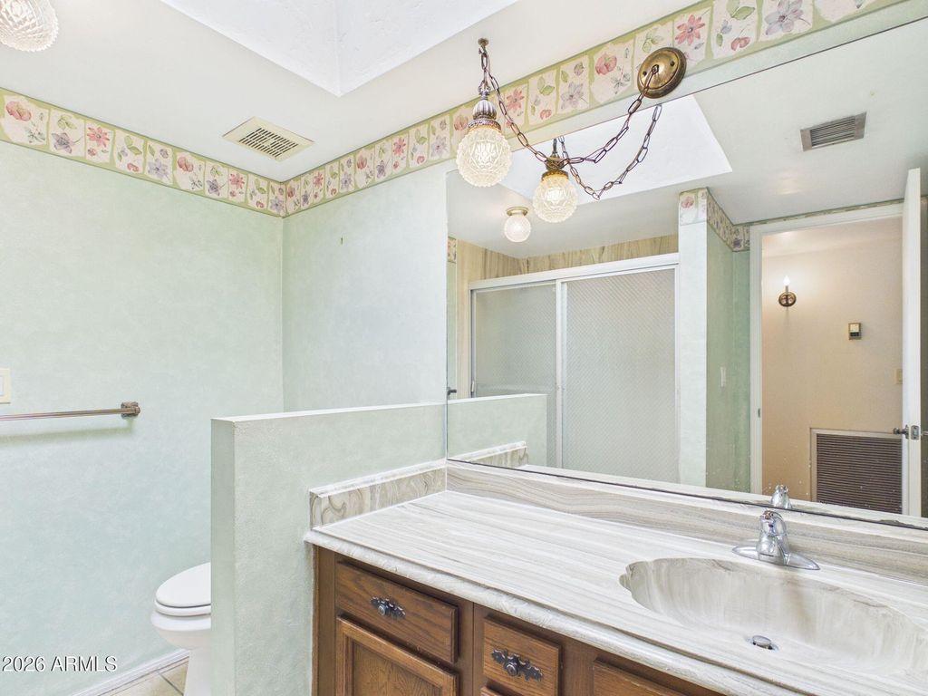 Image 21 of property listing at 2426 N SHADE TREE Circle, Tucson, AZ 85715