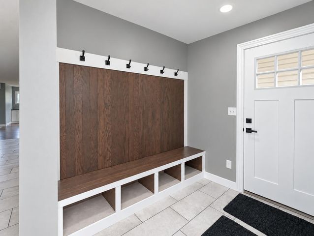 615 Yellowstone Road, Valparaiso, IN 46385