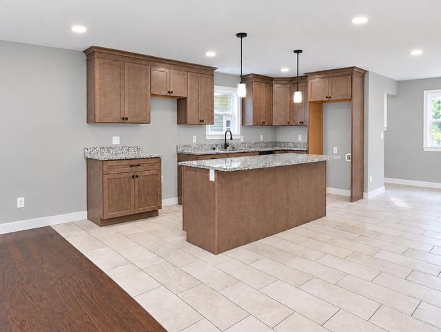 615 Yellowstone Road, Valparaiso, IN 46385
