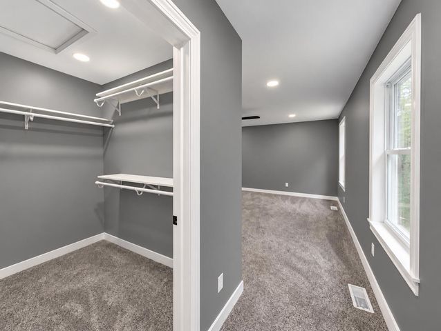 615 Yellowstone Road, Valparaiso, IN 46385