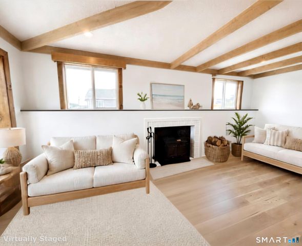 40 Andrews Avenue, Milford, CT 06460