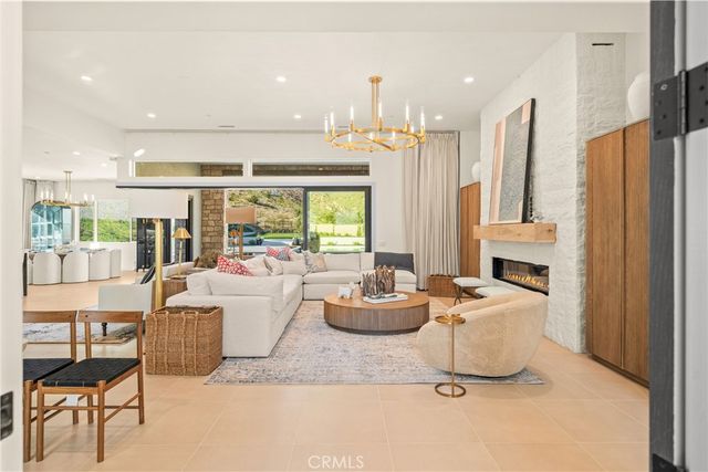 18472 Boulder Bluff, Silverado, CA 92676