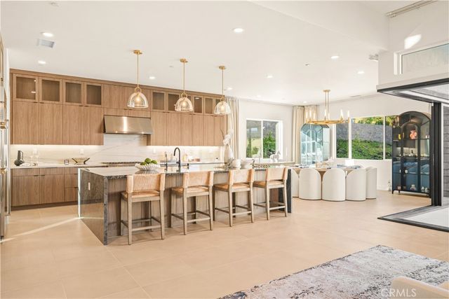 18472 Boulder Bluff, Silverado, CA 92676