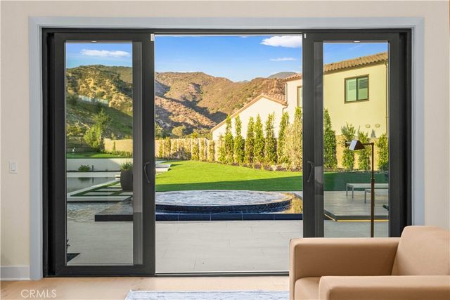 18472 Boulder Bluff, Silverado, CA 92676