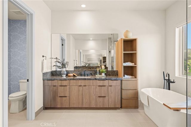 18472 Boulder Bluff, Silverado, CA 92676