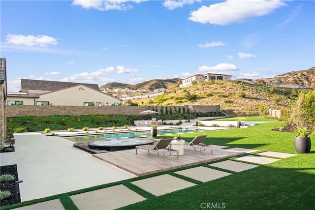 18472 Boulder Bluff, Silverado, CA 92676
