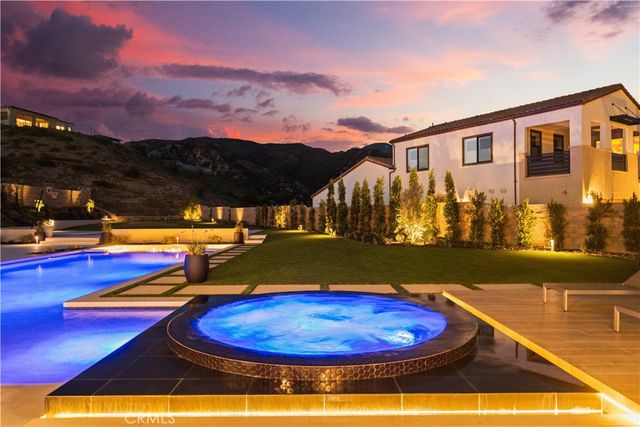 18472 Boulder Bluff, Silverado, CA 92676