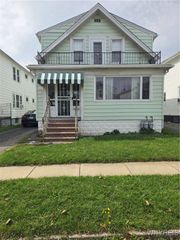 76 Preston Road, Cheektowaga, NY 14215