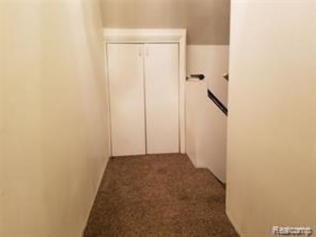 2655 Whalen Street, Hamtramck, MI 48212