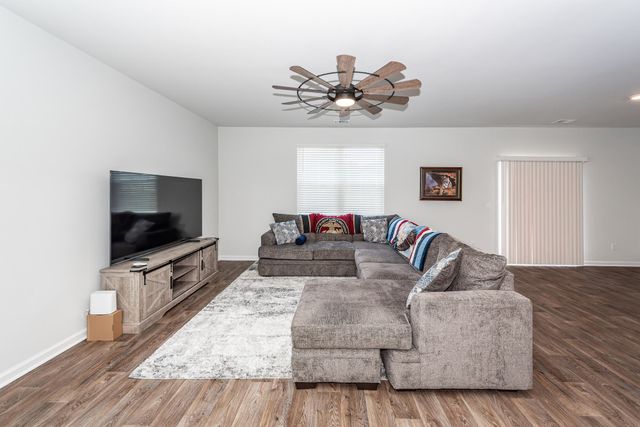 179 Cloverleaf Street, Summerville, SC 29483