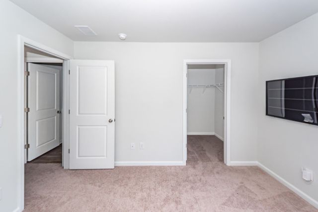 179 Cloverleaf Street, Summerville, SC 29483