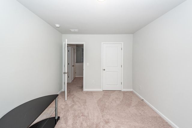 179 Cloverleaf Street, Summerville, SC 29483