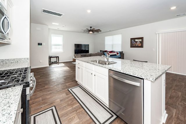 179 Cloverleaf Street, Summerville, SC 29483