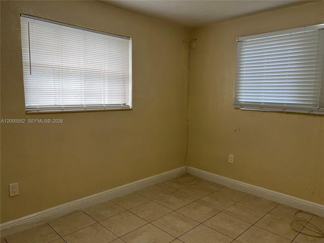 931 NW 34th Way, Lauderhill, FL 33311