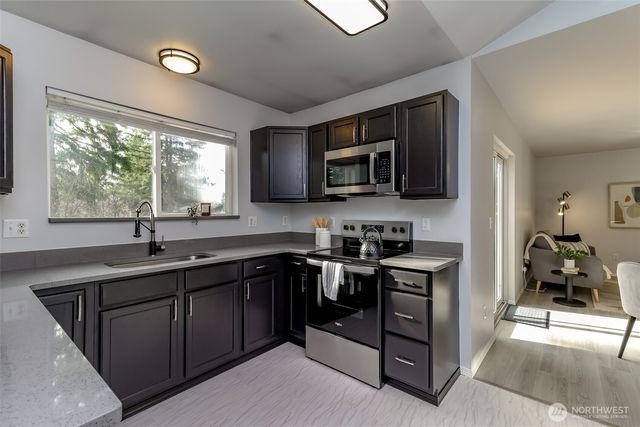 8006 294th Street S, Roy, WA 98580