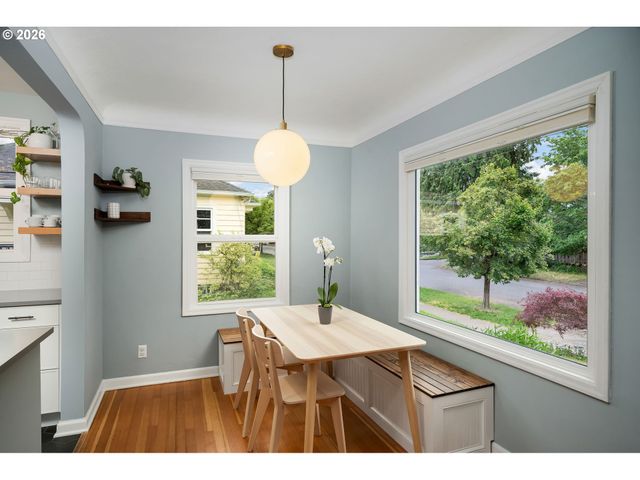 7716 N MCKENNA Ave, Portland, OR 97203