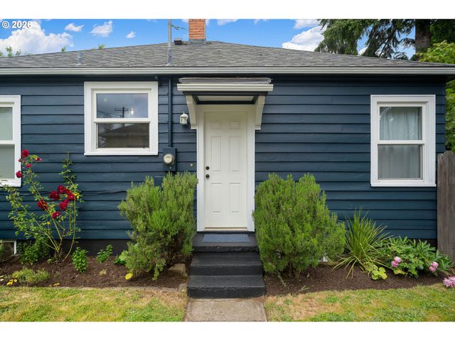 7716 N MCKENNA Ave, Portland, OR 97203