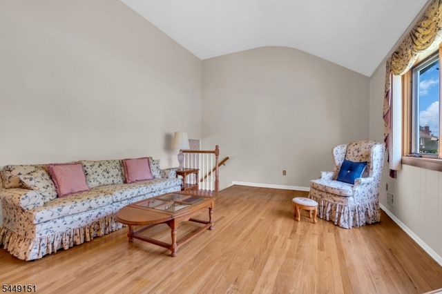 22 Fulton Rd, Franklin Twp., NJ 08873