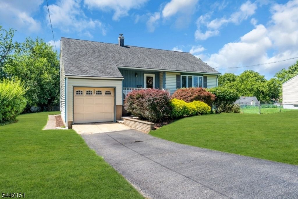 22 Fulton Rd, Franklin Twp., NJ 08873