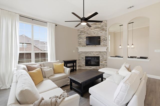 2633 Highlands Drive, Trophy Club, TX 76262