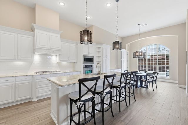 2633 Highlands Drive, Trophy Club, TX 76262