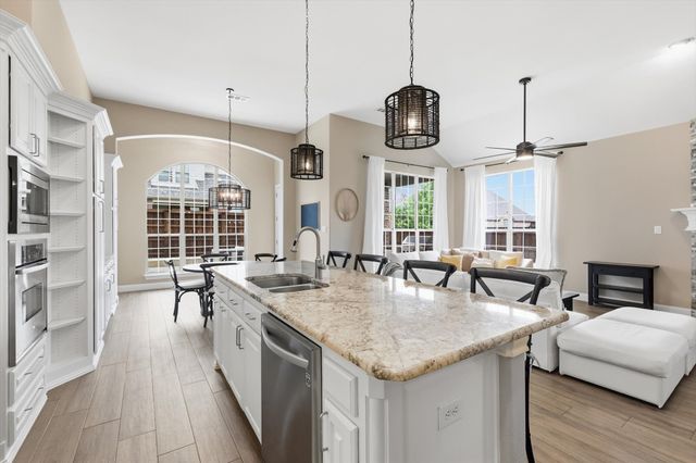 2633 Highlands Drive, Trophy Club, TX 76262