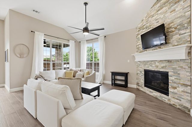 2633 Highlands Drive, Trophy Club, TX 76262