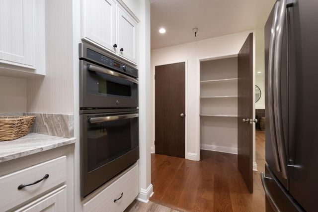 601 Leahy Street 306, Redwood City, CA 94061