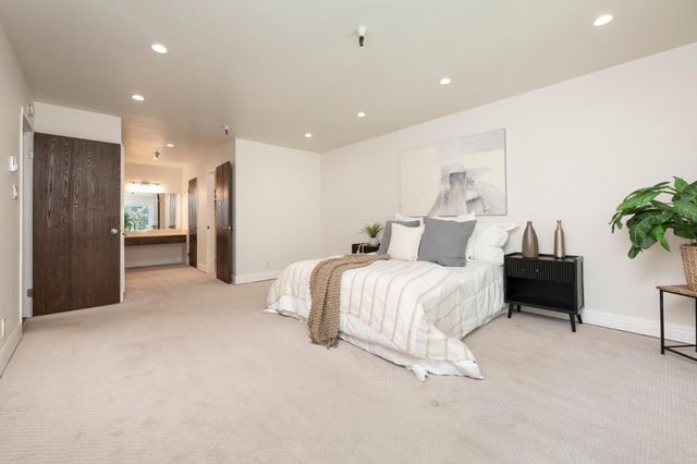 601 Leahy Street 306, Redwood City, CA 94061