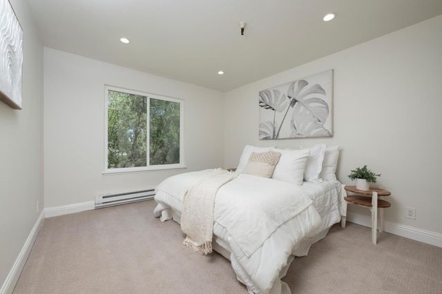 601 Leahy Street 306, Redwood City, CA 94061