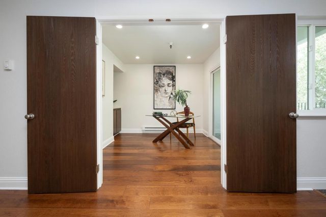 601 Leahy Street 306, Redwood City, CA 94061