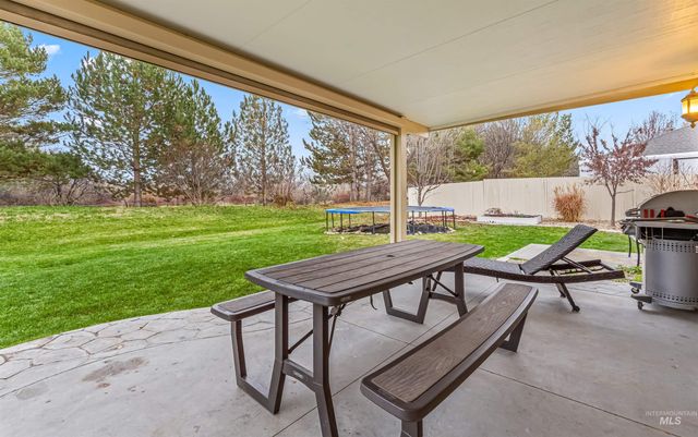 3308 S Montego Way, Nampa, ID 83686