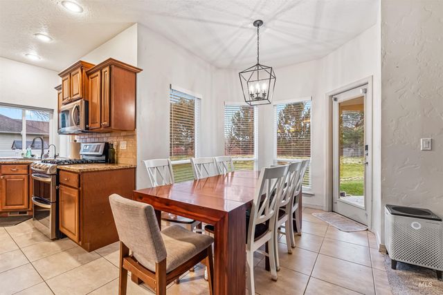 3308 S Montego Way, Nampa, ID 83686