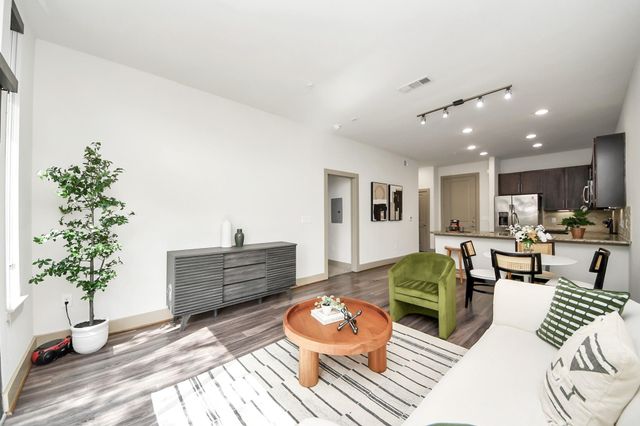 3800 Main St Street 2.207, Houston, TX 77002