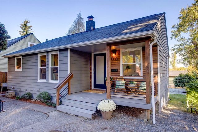 7332 29th Avenue SW, Seattle, WA 98126