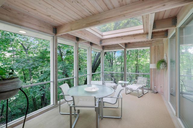 18804 Kingswood Terrace, Minnetonka, MN 55345