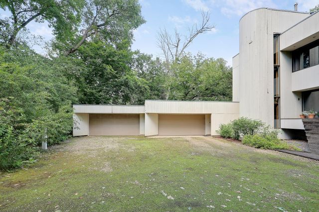 18804 Kingswood Terrace, Minnetonka, MN 55345