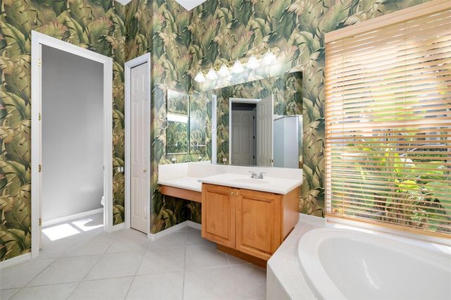 4770 MAINSAIL DRIVE, Bradenton, FL 34208