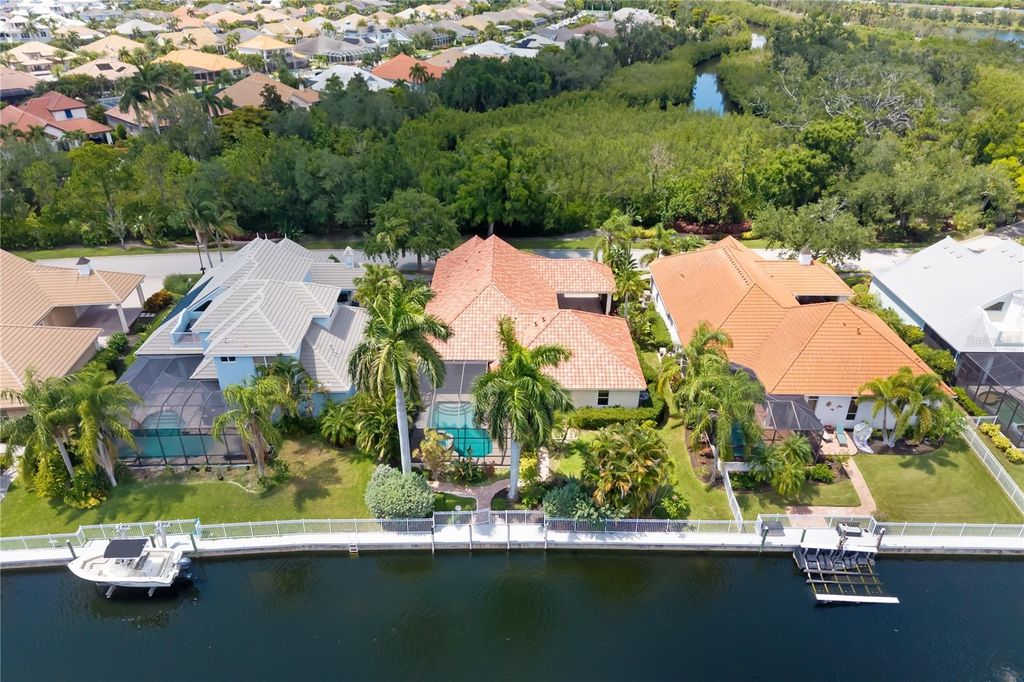 Image 49 of property listing at 4770 MAINSAIL DRIVE, Bradenton, FL 34208