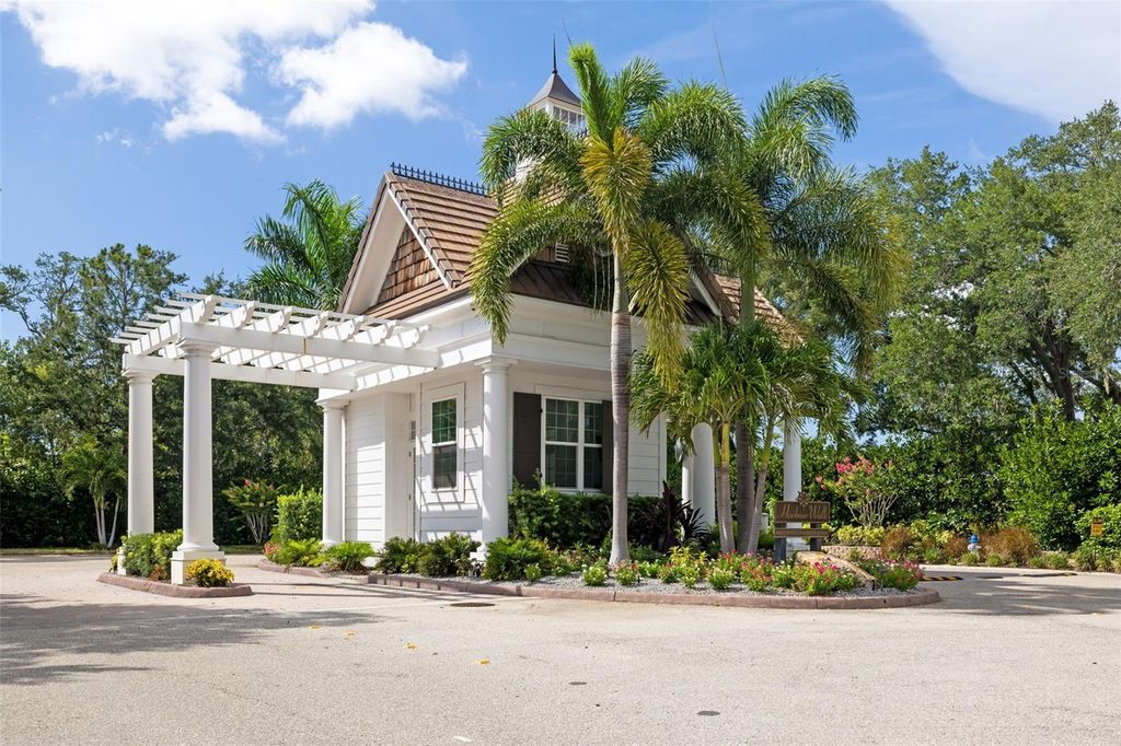 Image 55 of property listing at 4770 MAINSAIL DRIVE, Bradenton, FL 34208