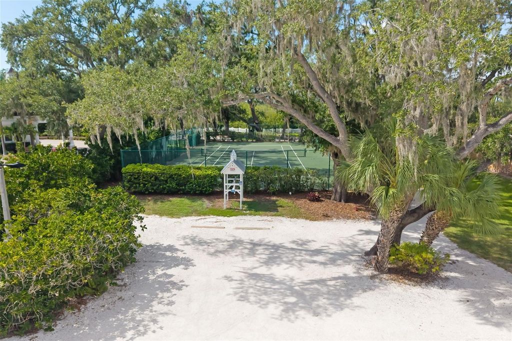 Image 56 of property listing at 4770 MAINSAIL DRIVE, Bradenton, FL 34208