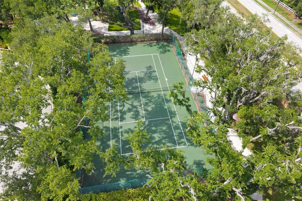 Image 57 of property listing at 4770 MAINSAIL DRIVE, Bradenton, FL 34208