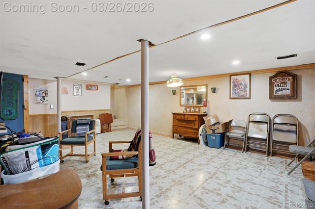 5371 Tuliptree Court, Flint Charter Township, MI 48532