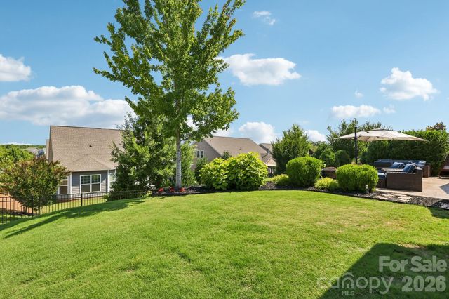 4094 Henshaw Road, Waxhaw, NC 28173