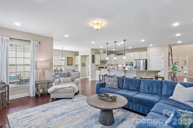 4094 Henshaw Road, Waxhaw, NC 28173