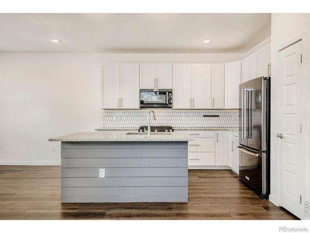 11737 W 45th Place, Wheat Ridge, CO 80033